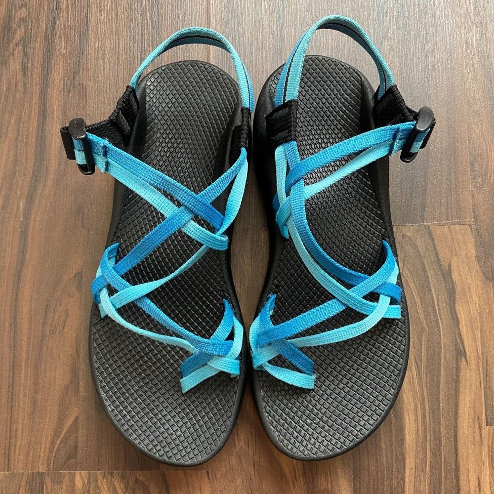 CHACO WOMENS SANDALS SIZE 10